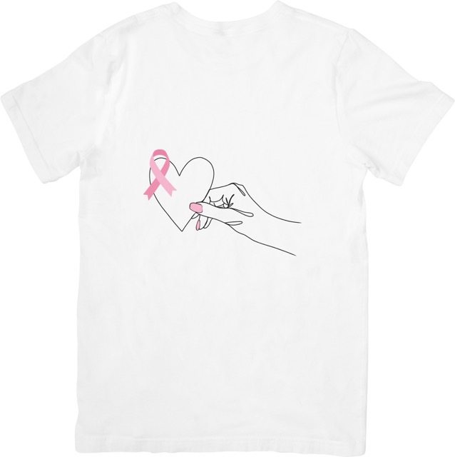 Tshirt coeur sur la main